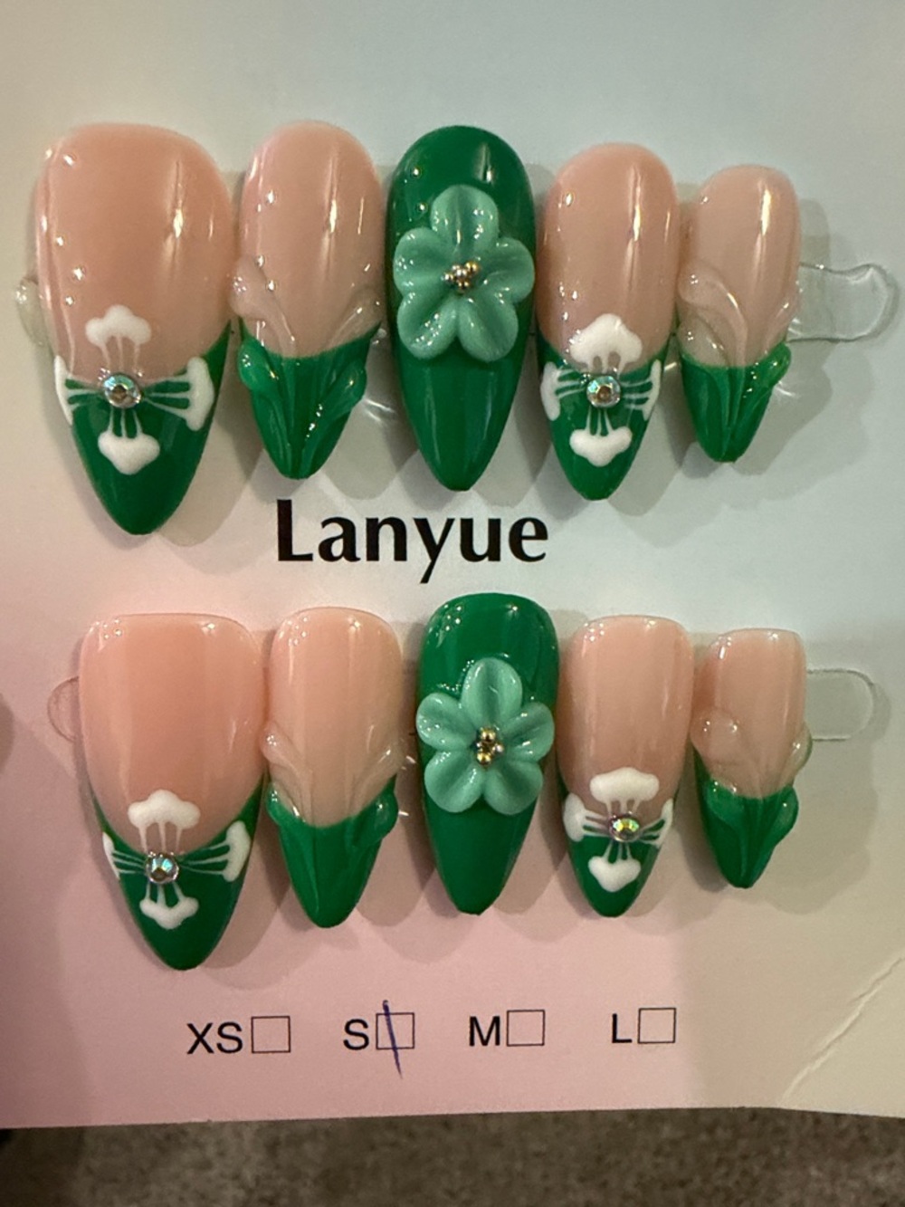 Green Floral 3D handmade acrylic Press-On Nail Set